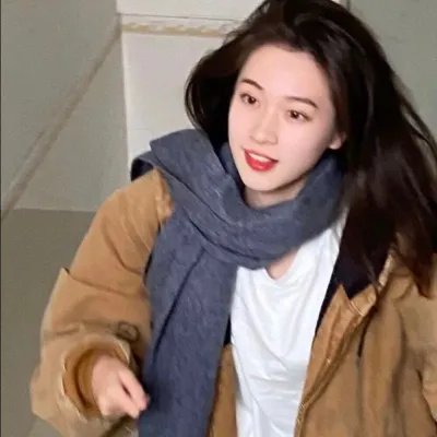 我还在梦中 海报